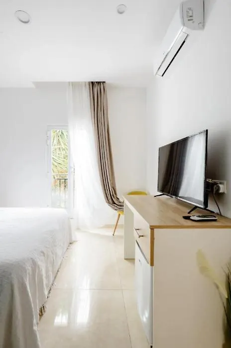 Hammock Vibes Town House Bed & Breakfast Sliema